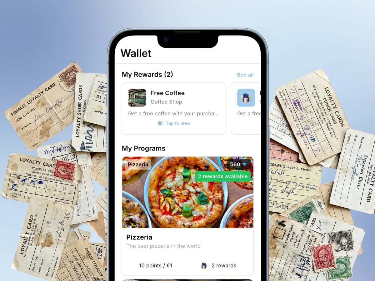 Tarjetas de sellos de papel siendo reemplazadas por una tarjeta de fidelidad digital en el smartphone